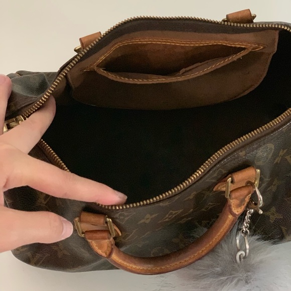 Authentic Louis Vuitton Speedy 30 - Picture 7 of 8